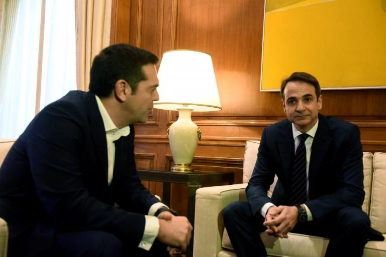 «Πόλεμος» κυβέρνησης-αντιπολίτευσης – Μαξίμου για Μητσοτάκη: Ξανά κατώτερος των περιστάσεων, κρίμα